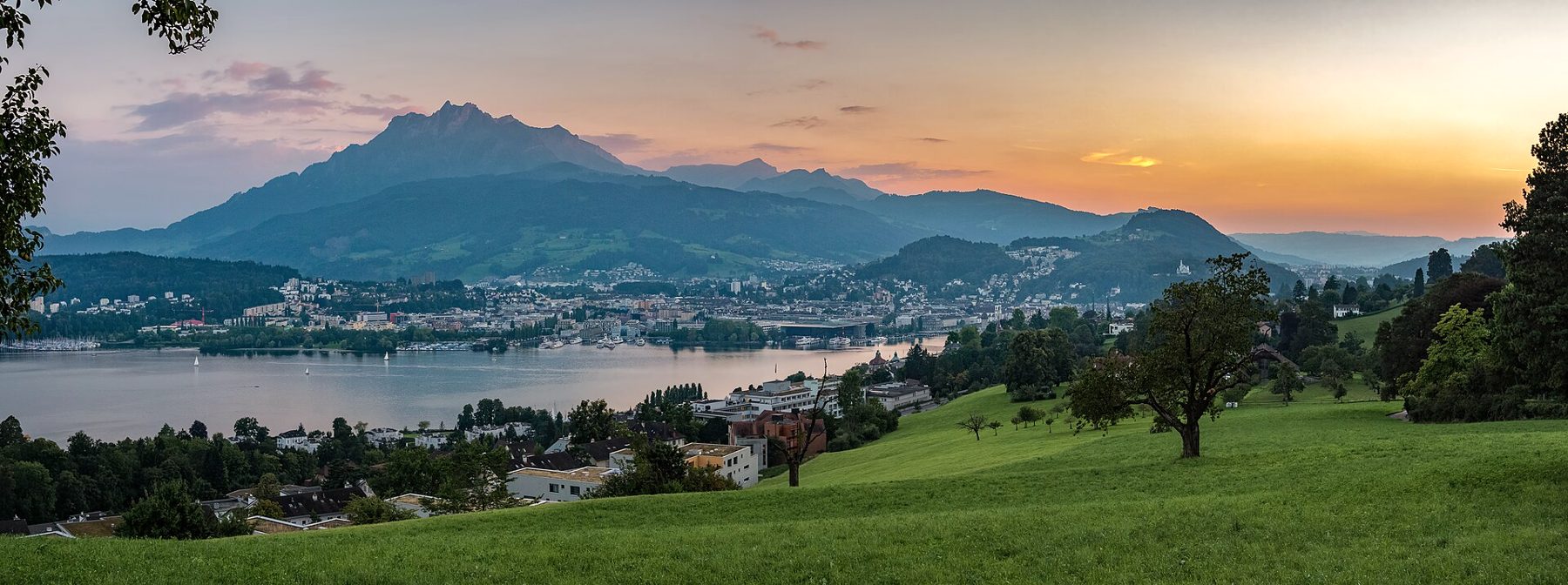 Lake Lucerne Promenade 🚶‍♀️💙